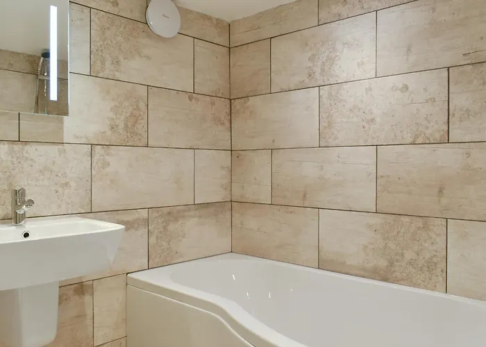 Caedmon's Dream ويتبي