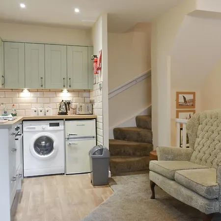 Semesterbostad Caedmon's Dream *